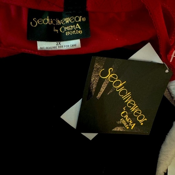 CINEMA ETOILE Red Velvet & Sherpa Santa Babydoll Size 2X NEW Christmas Santa - Picture 7 of 8